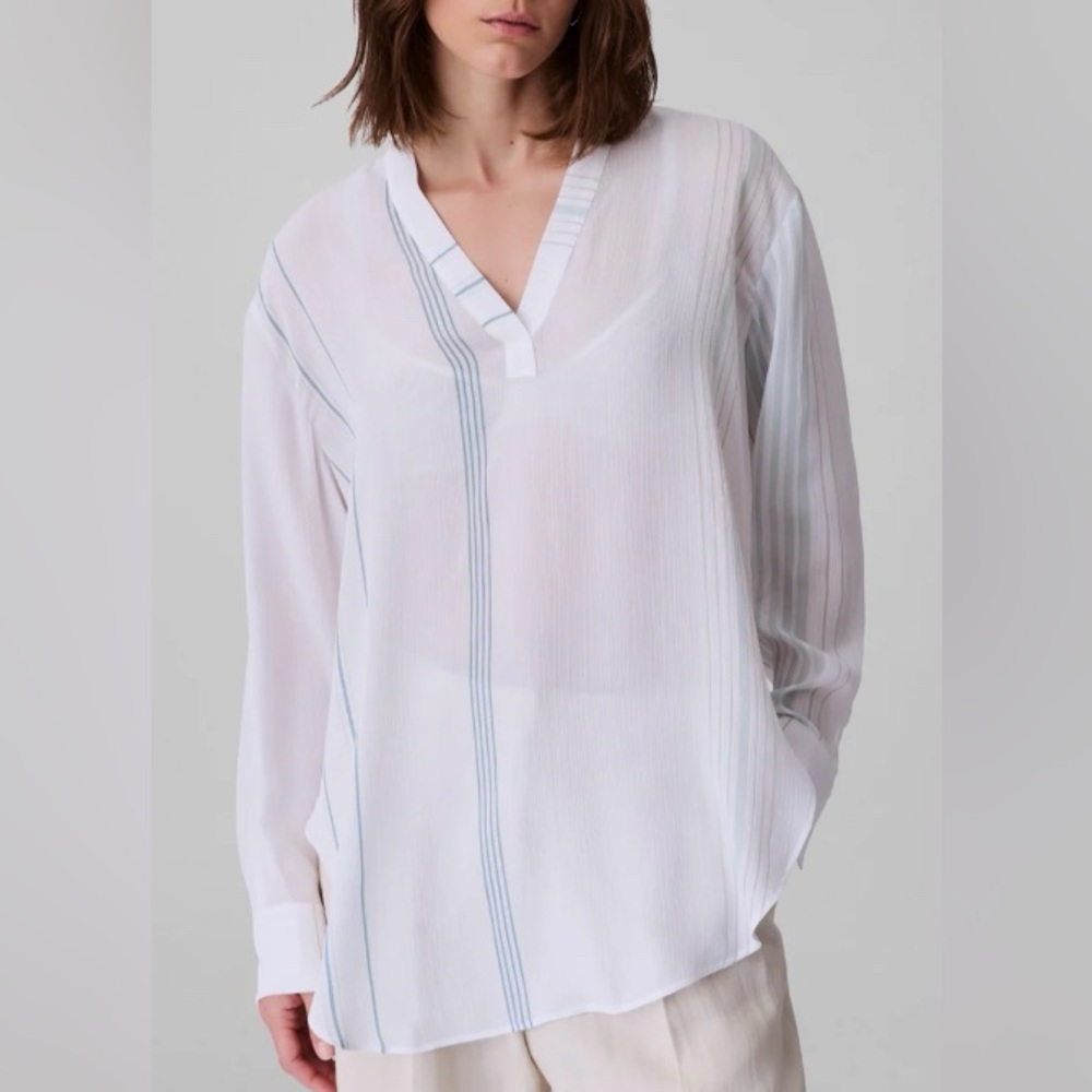 Calvin Klein white V-Neck Long Sleeve Tunic w/ pale blue striping: Size Small